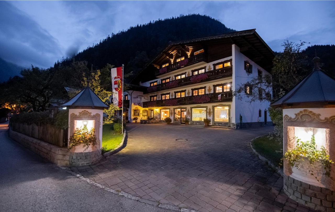 Der Braeuschmied Bed and Breakfast Lofer Buitenkant foto