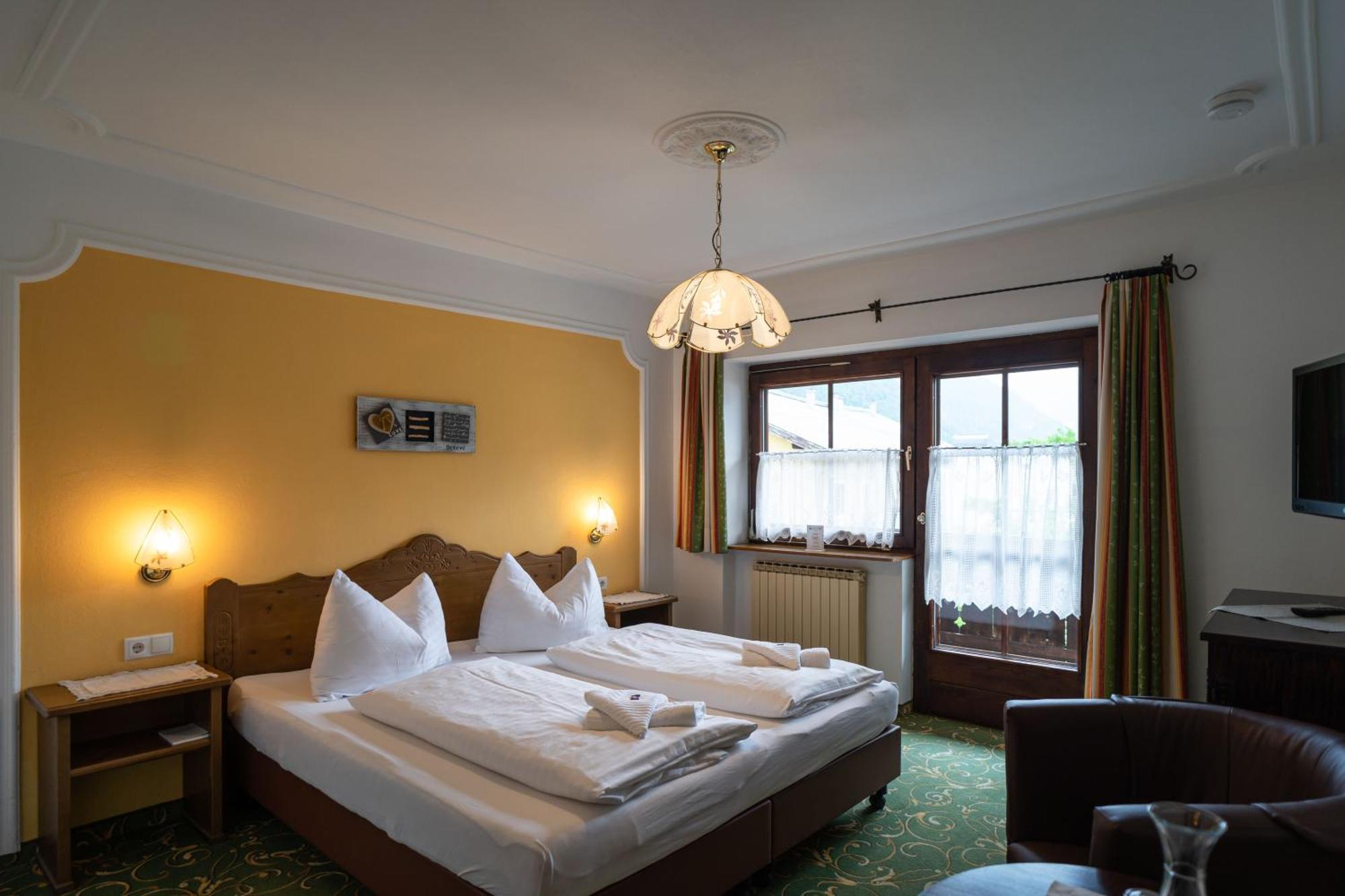 Der Braeuschmied Bed and Breakfast Lofer Buitenkant foto