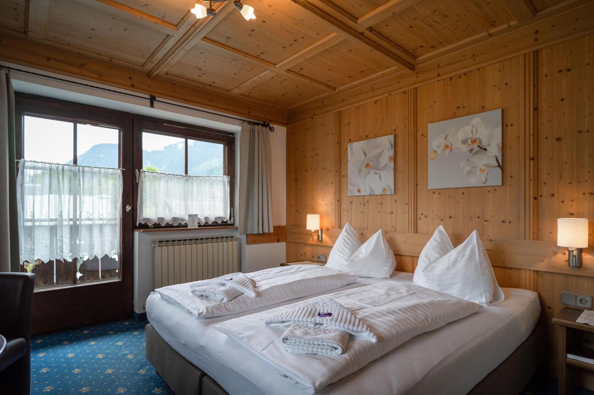 Der Braeuschmied Bed and Breakfast Lofer Buitenkant foto