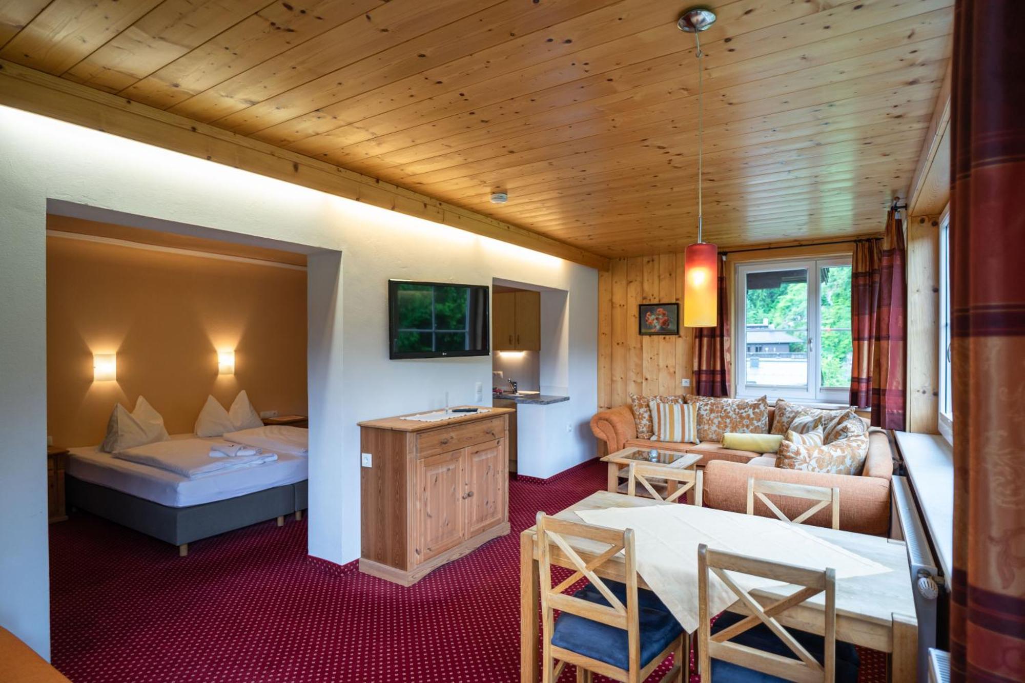 Der Braeuschmied Bed and Breakfast Lofer Buitenkant foto
