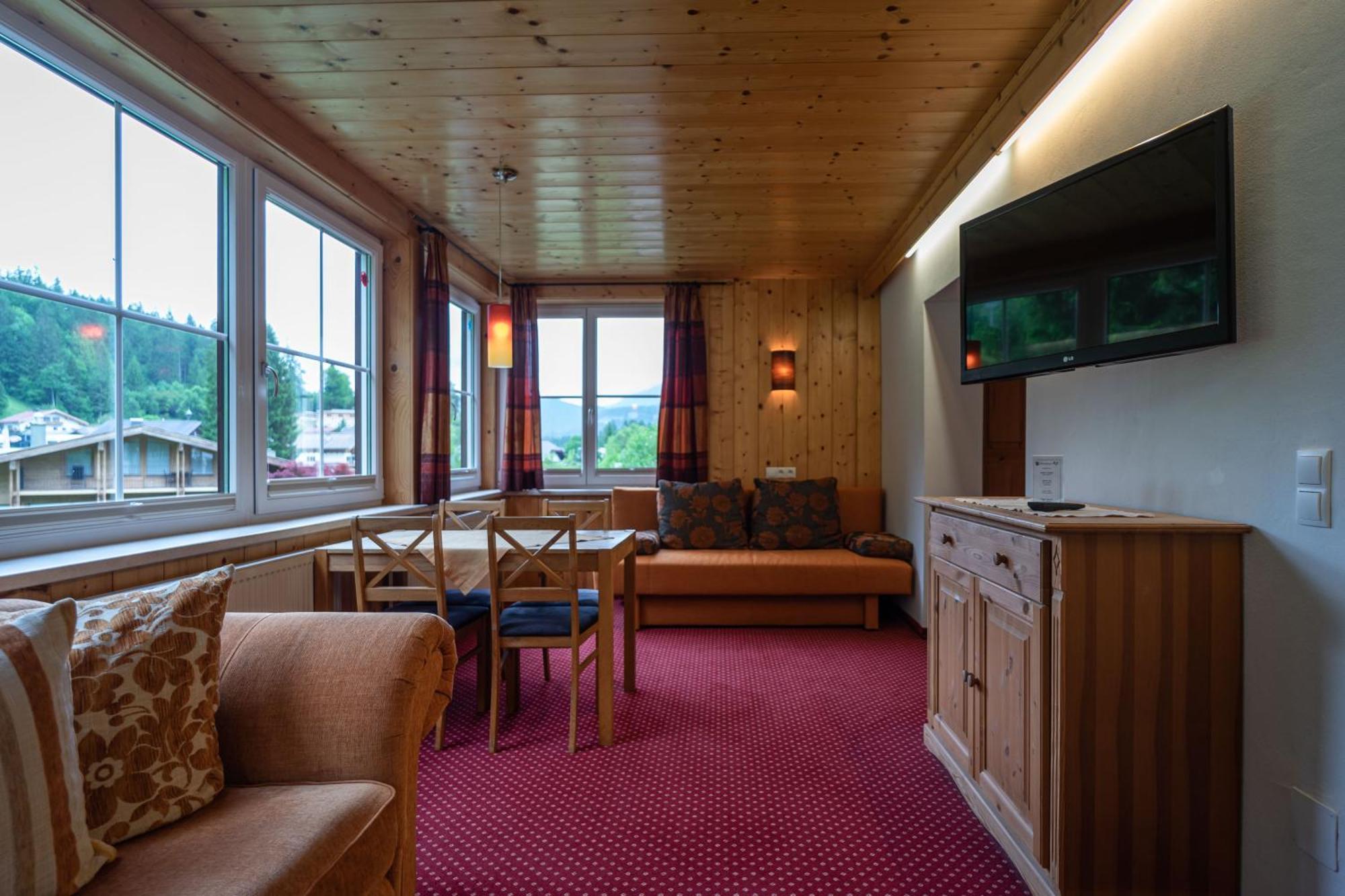 Der Braeuschmied Bed and Breakfast Lofer Buitenkant foto
