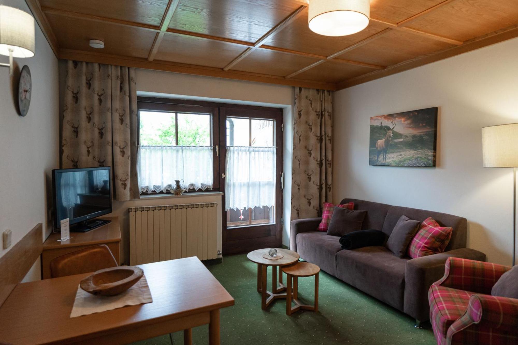 Der Braeuschmied Bed and Breakfast Lofer Buitenkant foto